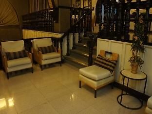Iriga Plaza Hotel Extérieur photo